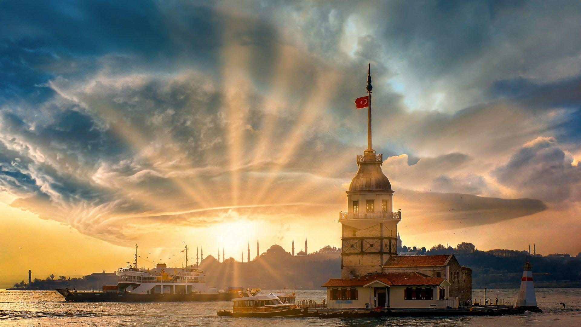 راهنمای سفر به استانبول: نکات ضروری برای گردشگران فارسی زبان